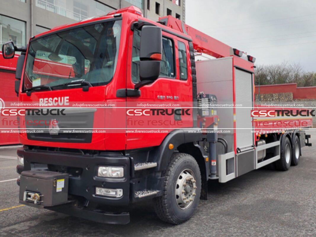 SITRAK Emergency Boat Carrier 7t Crane Truck