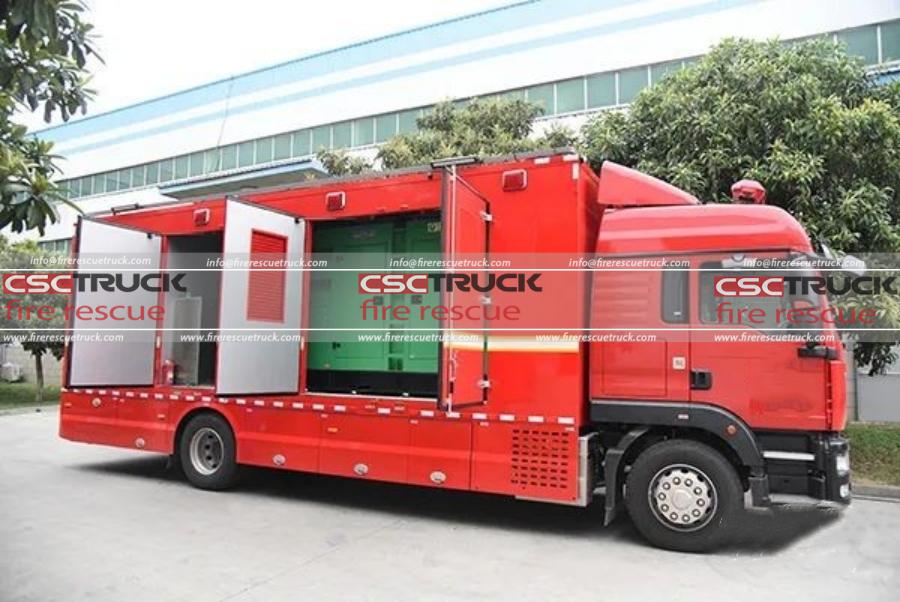 SITRAK Rescue Truck Mounted Generator​ Supports Urban Emergency Lighting (2)
