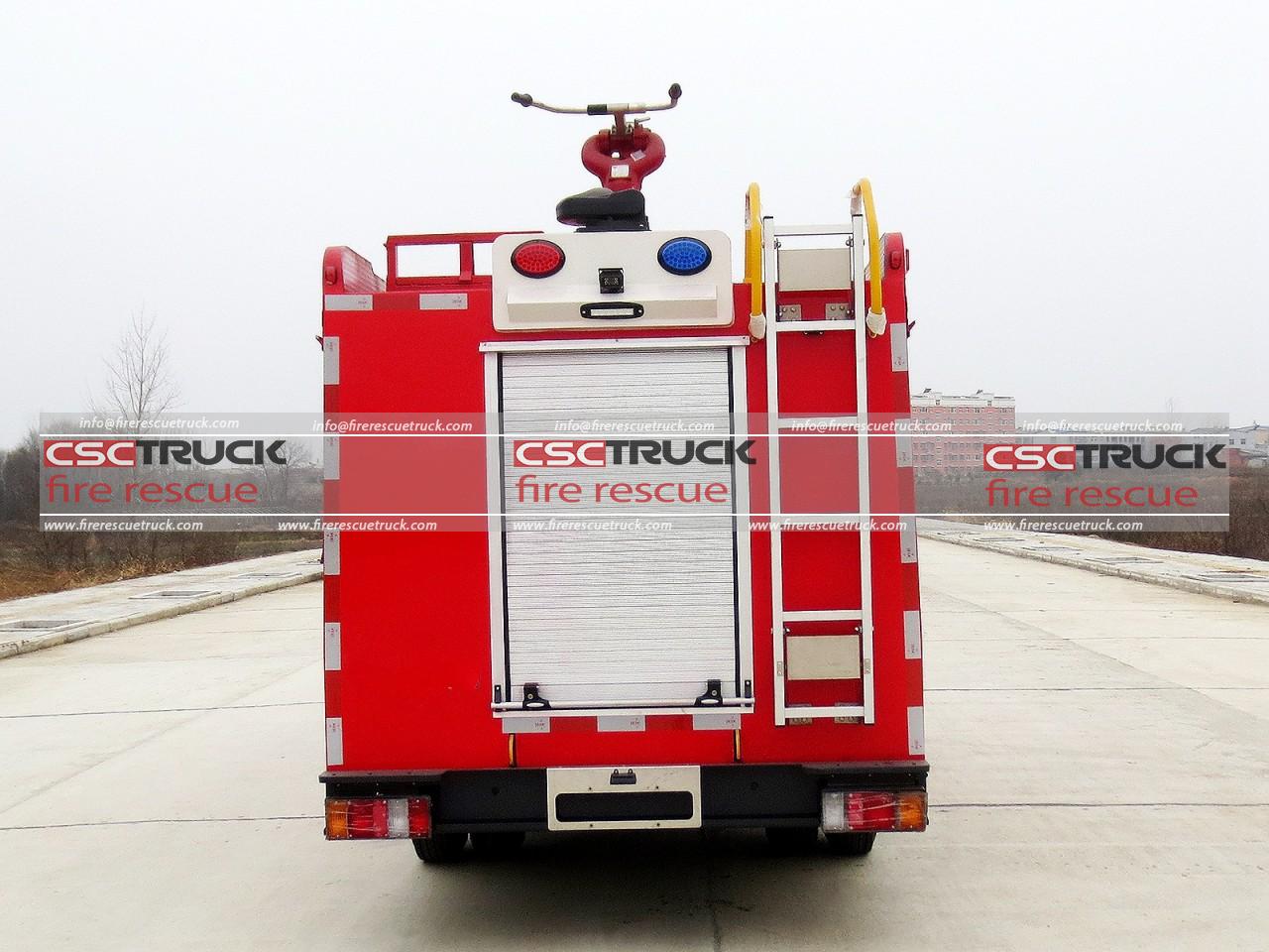 ISUZU ELF 2CBM Water Tender Fire Truck (4) ISUZU ELF 2CBM Water Tender Fire Truck (4)