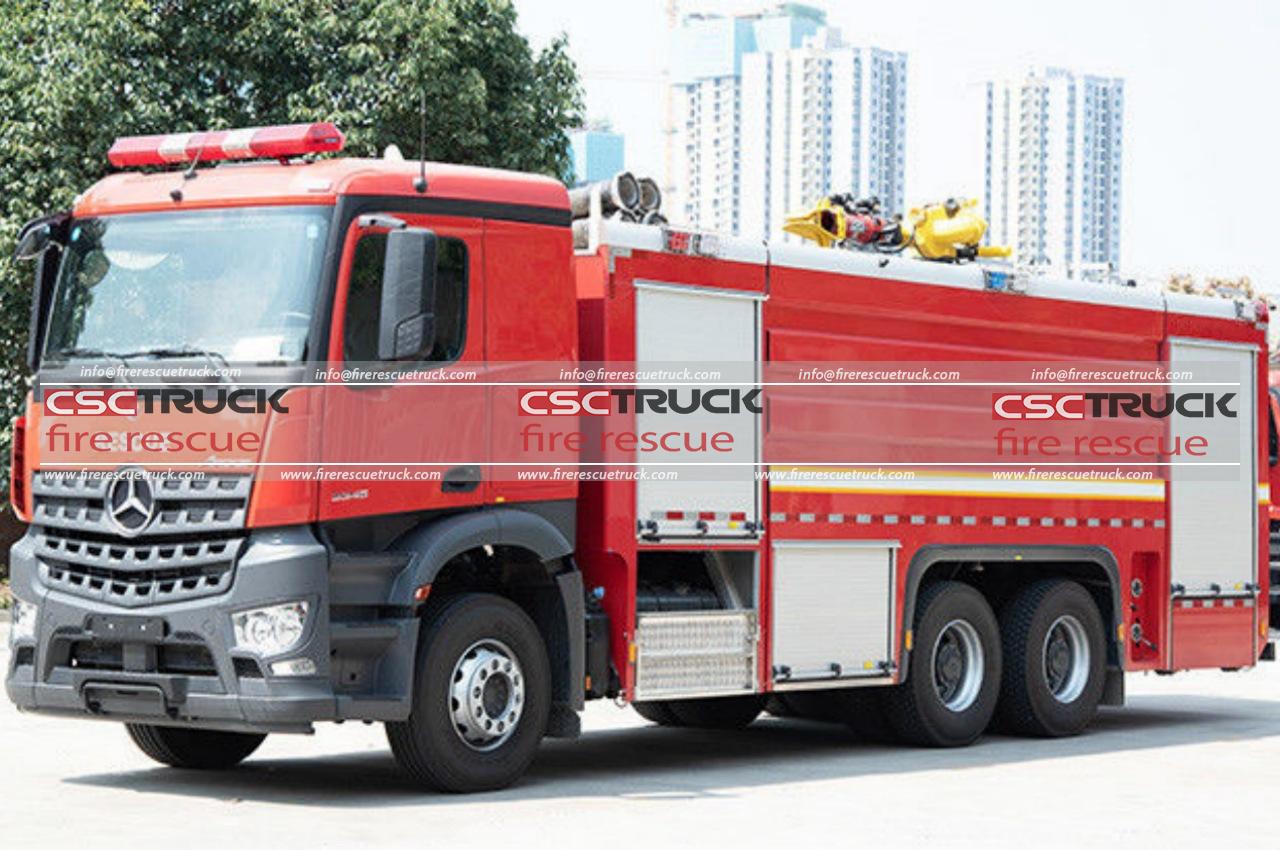 Mercedes-Benz 16000L Water Foam Fire Engine