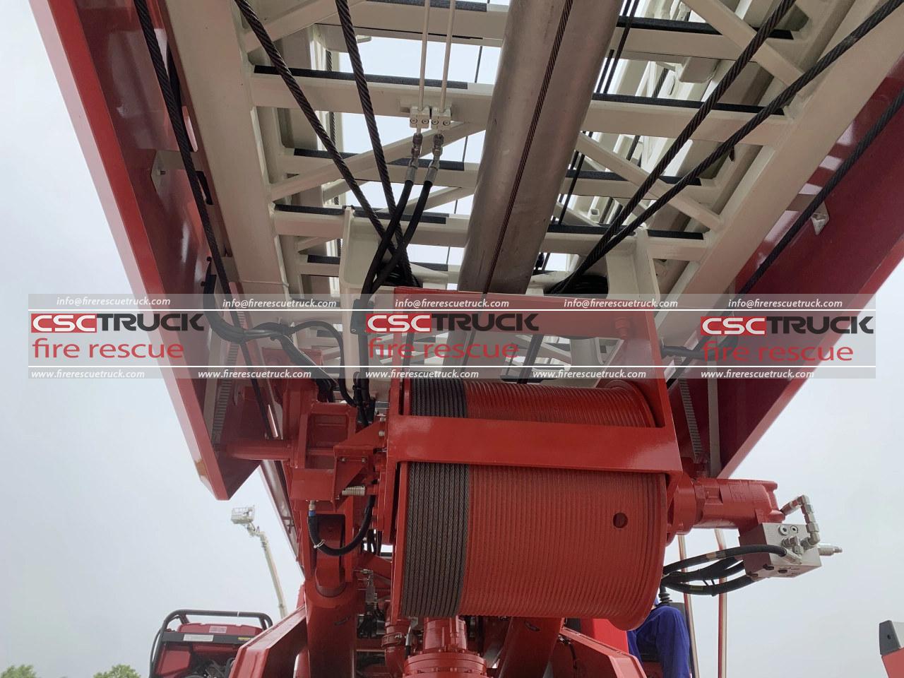 HOWO 32M Aerial Ladder Fire Engine (5) HOWO 32M Aerial Ladder Fire Engine (5)