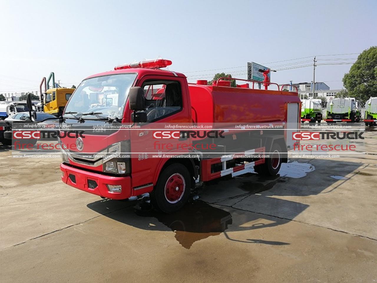 4500L Mobile Water Tank Fire Engine (3) 4500L Mobile Water Tank Fire Engine (3)