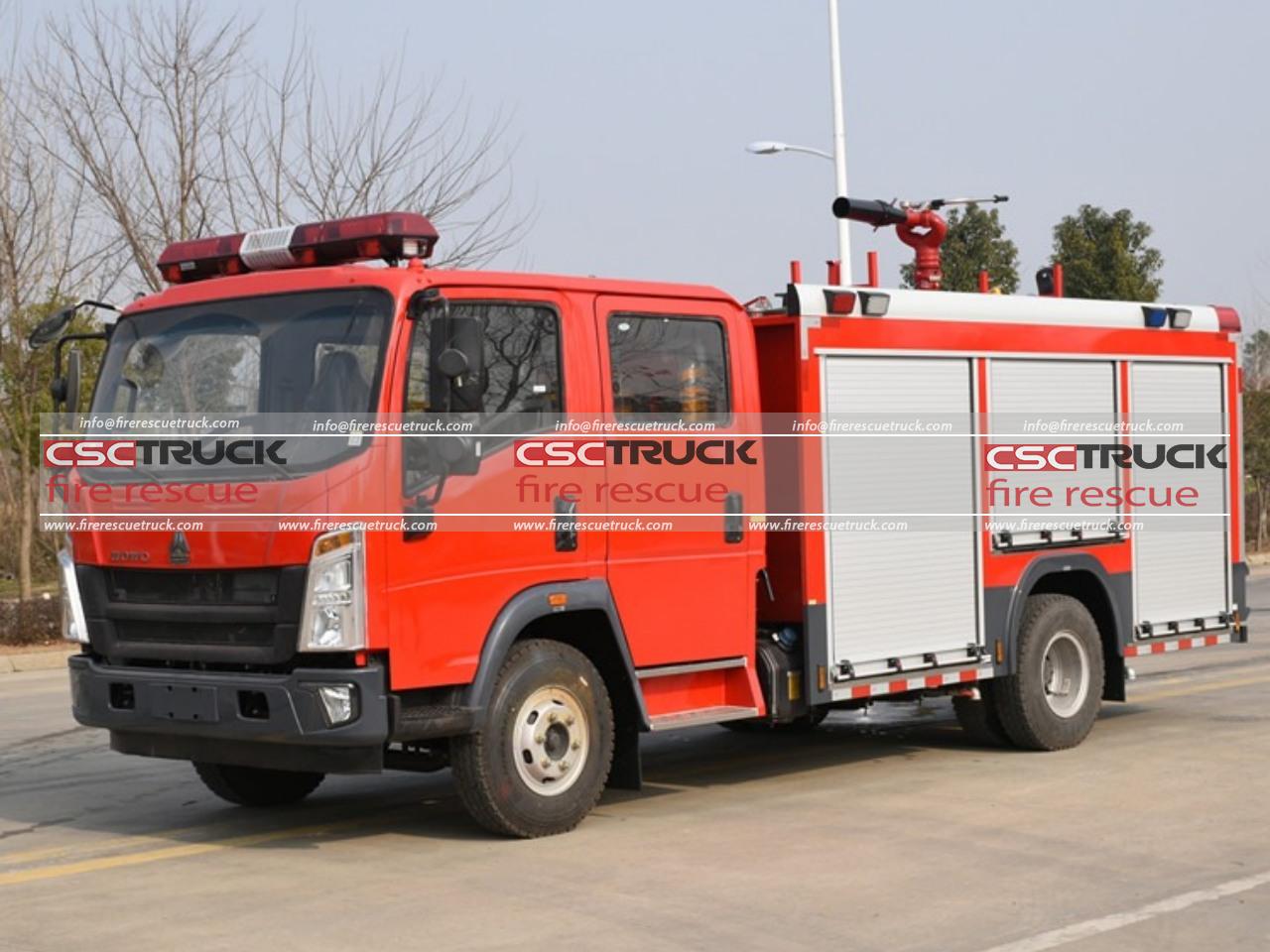 HOWO 4ton Mobile Water Foam Fire Truck