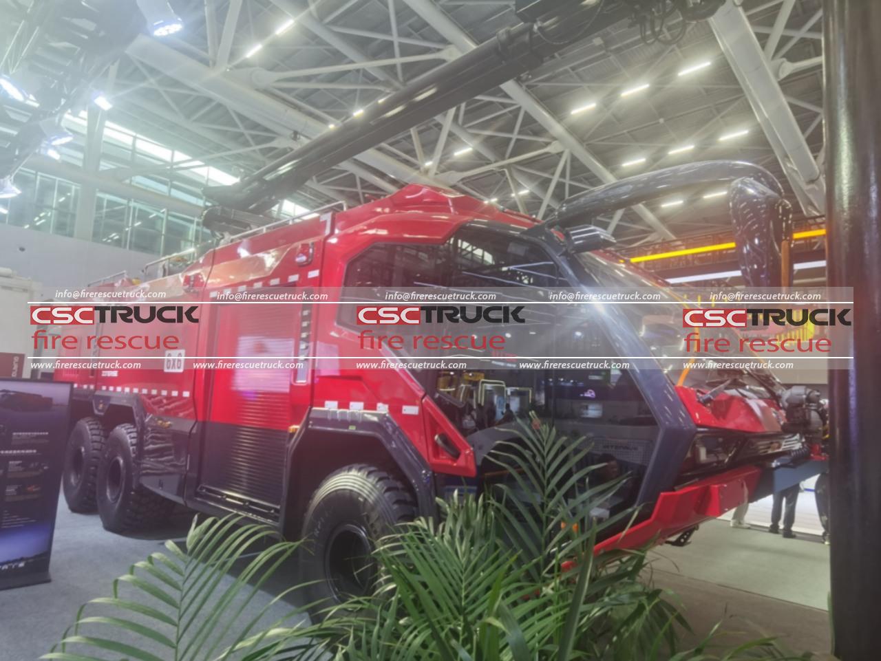 Ziegler 6X6 14000L Airport Firefighting Truck​ (2)