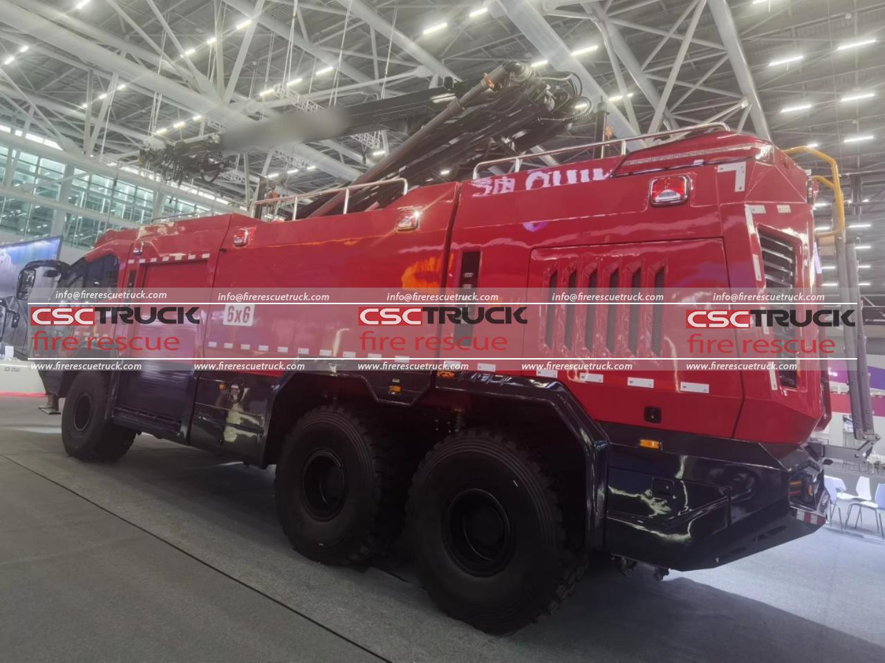 Ziegler 6X6 14000L Airport Firefighting Truck​ (7)