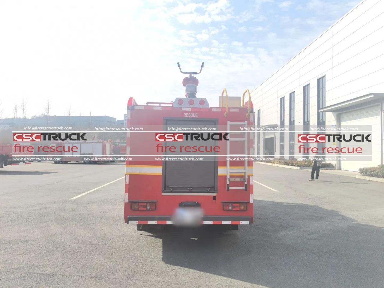 4WD 7000L Water Tender Fire Truck (10)