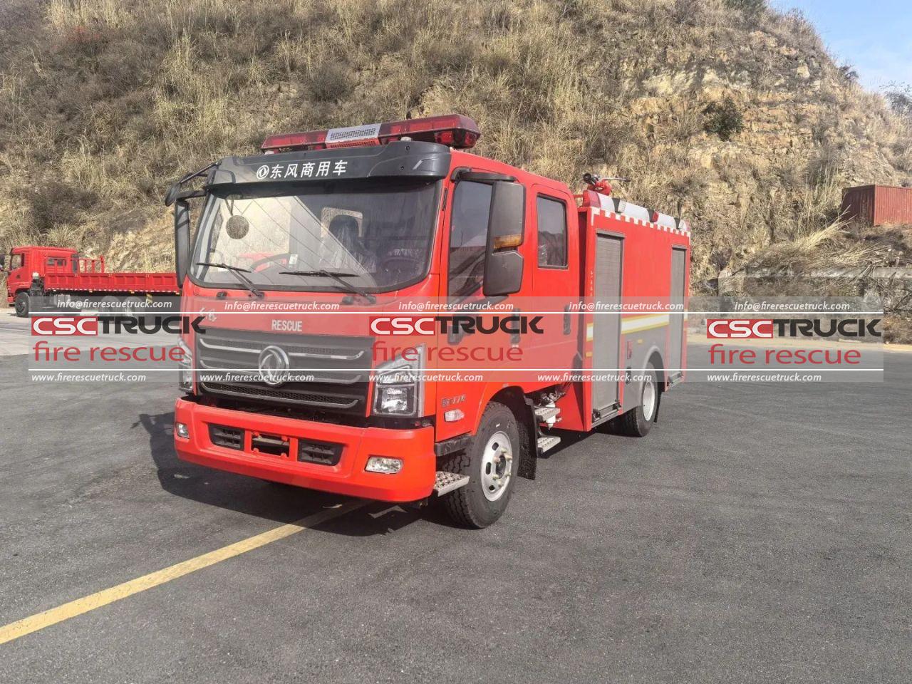 4WD 7000L Water Tender Fire Truck (4) 4WD 7000L Water Tender Fire Truck (4)
