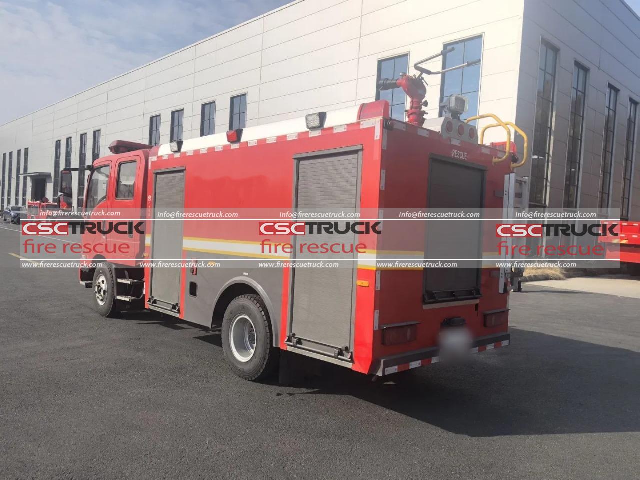 4WD 7000L Water Tender Fire Truck (8)
