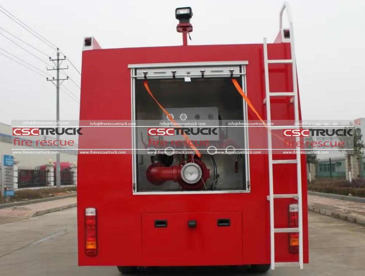 4x4 10T Water Foam Firefighting Truck (5) 4x4 10T Water Foam Firefighting Truck (5)