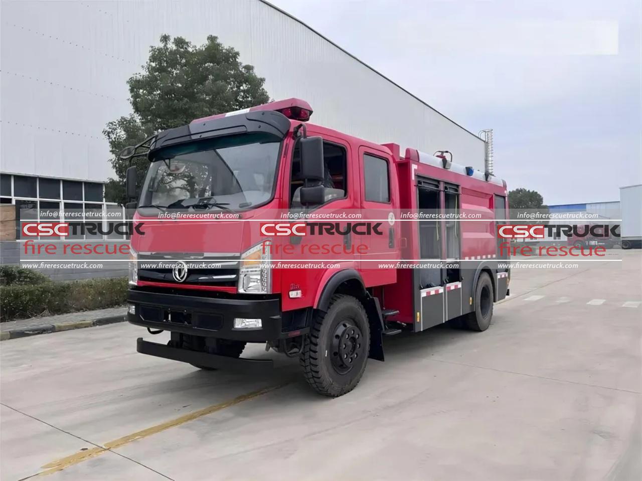 4x4 Off Road 5CBM Water Tank Fire Engine (4) 4x4 Off Road 5CBM Water Tank Fire Engine (4)