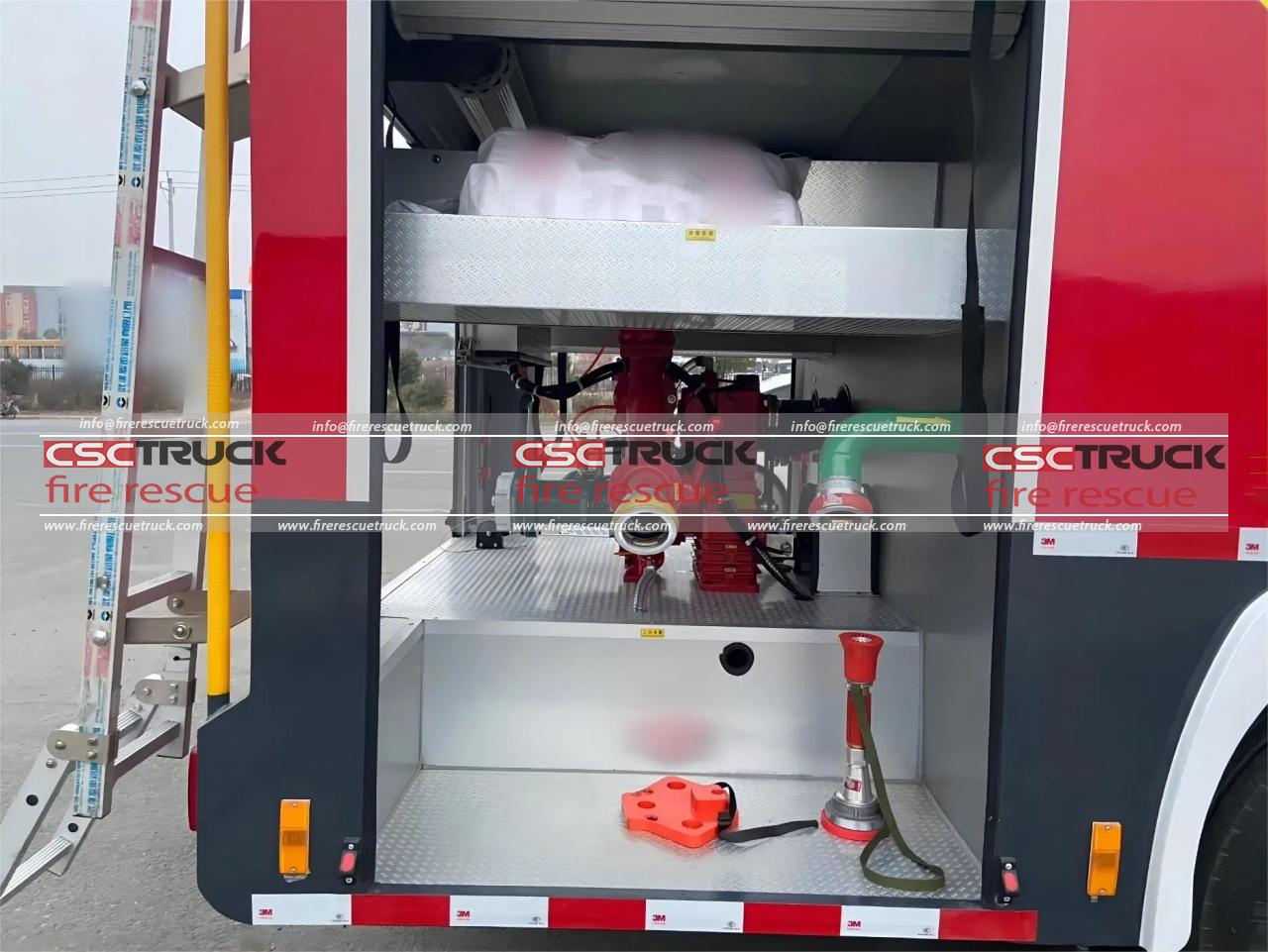 6x6 5CBM Off Road Water Fire Truck (6) 6x6 5CBM Off Road Water Fire Truck (6)