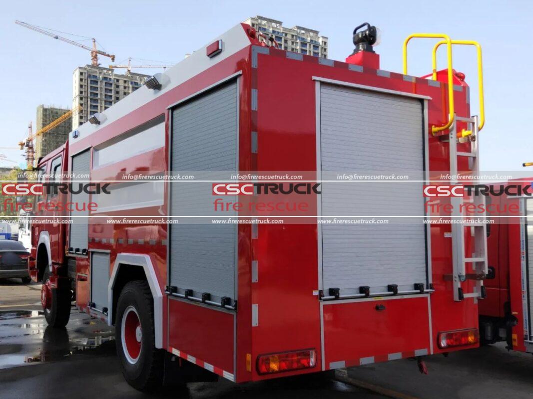 HOWO 4x4 8000L Water Foam Tanker Fire Truck - Fire Rescue Truck