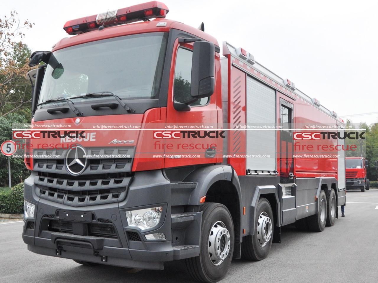 Mercedes Benz 12 Wheelers 18T Pumper Fire Engine