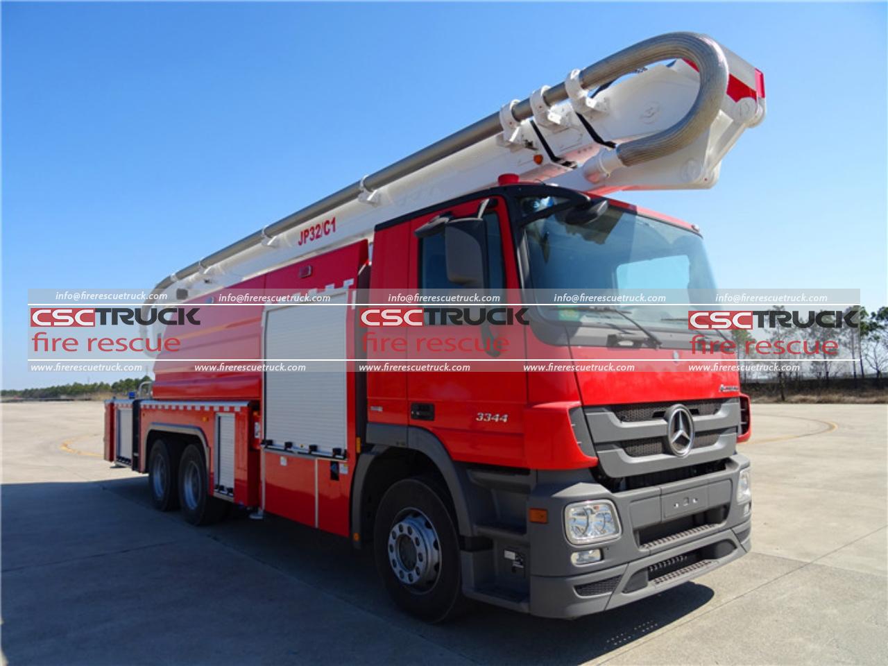 Benz 32M Water Foam Tower Fire Truck (2)