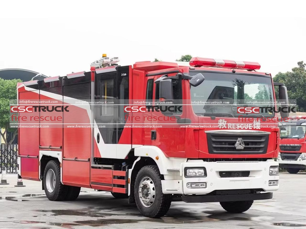 HOWO 5000L Foam Tanker Fire Truck (2) HOWO 5000L Foam Tanker Fire Truck (2)