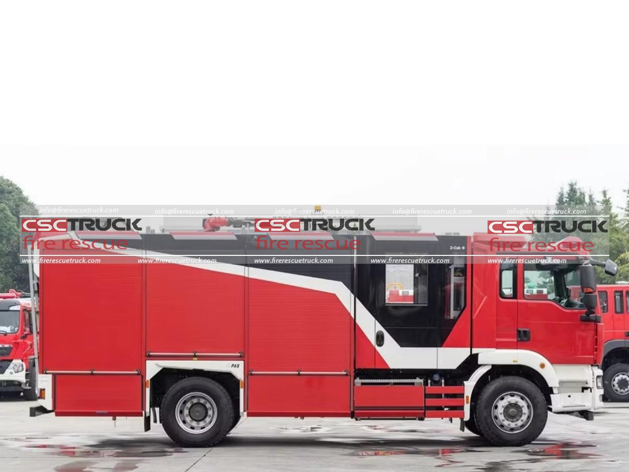 HOWO 5000L Foam Tanker Fire Truck (3) HOWO 5000L Foam Tanker Fire Truck (3)