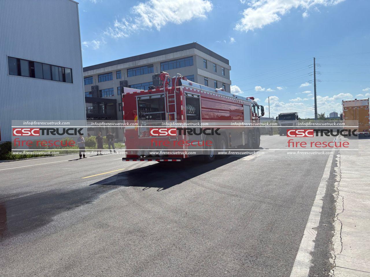 HOWO Crew Cab 25t Water Tanker Fire Truck (4) HOWO Crew Cab 25t Water Tanker Fire Truck (4)