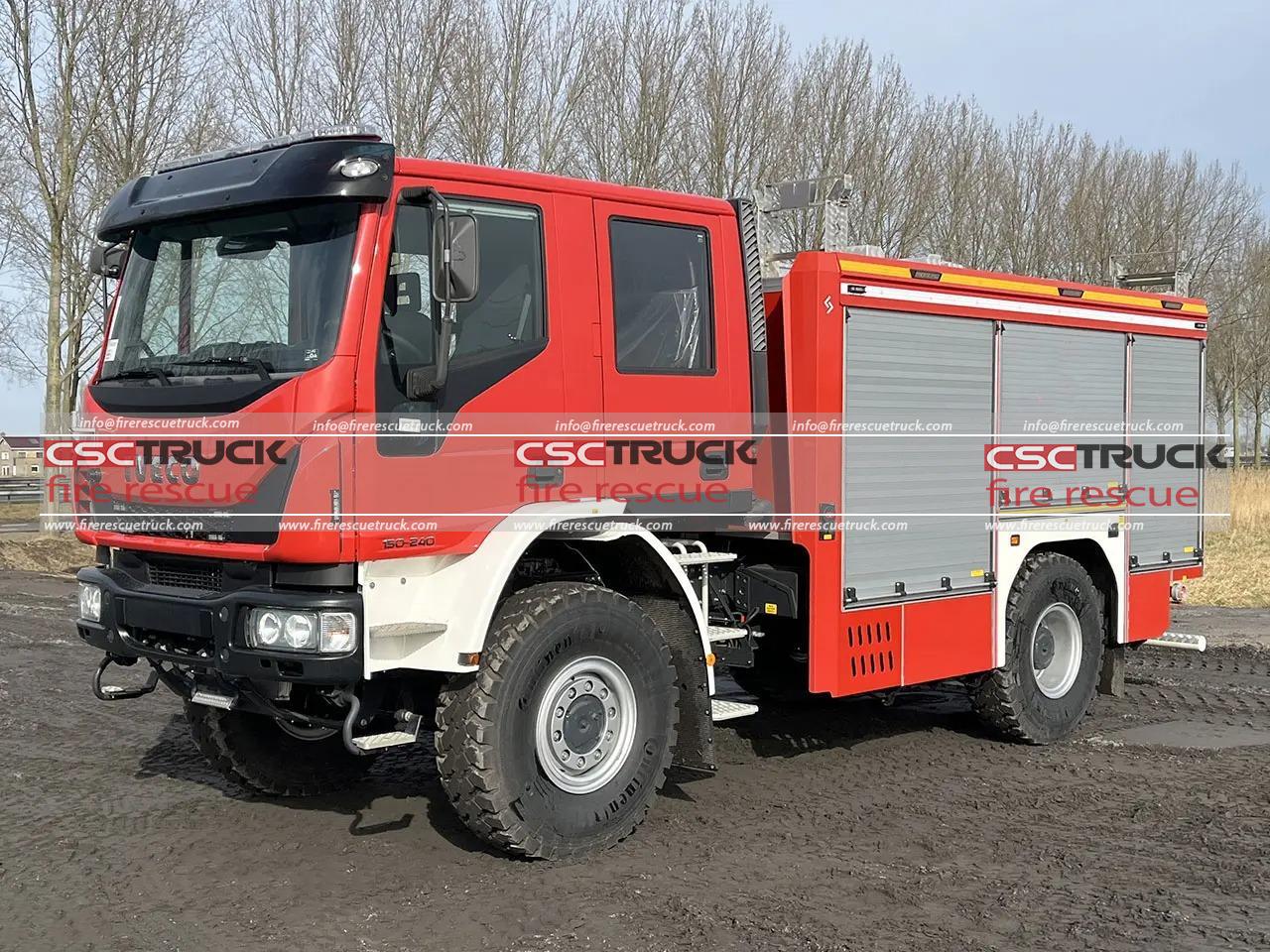 IVECO 4x4 4000L Small Water Foam Fire Tender