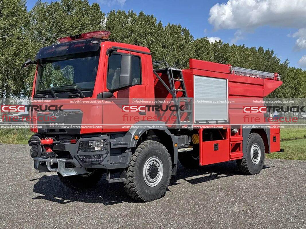 MAN 4WD 5000L Small Water Fire Truck