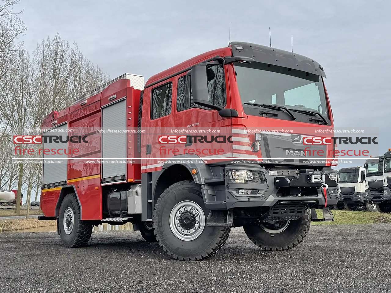 MAN 4x4 6000L Off-Road Water Foam Fire Tender (2)