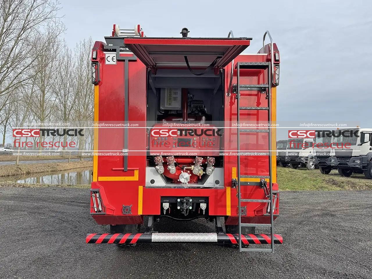 MAN 4x4 6000L Off-Road Water Foam Fire Tender (6) MAN 4x4 6000L Off-Road Water Foam Fire Tender (6)