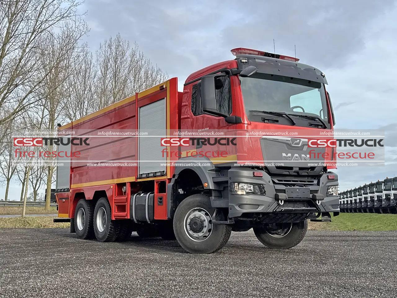 MAN 6x6 15000L Water Tender Fire Truck (2)
