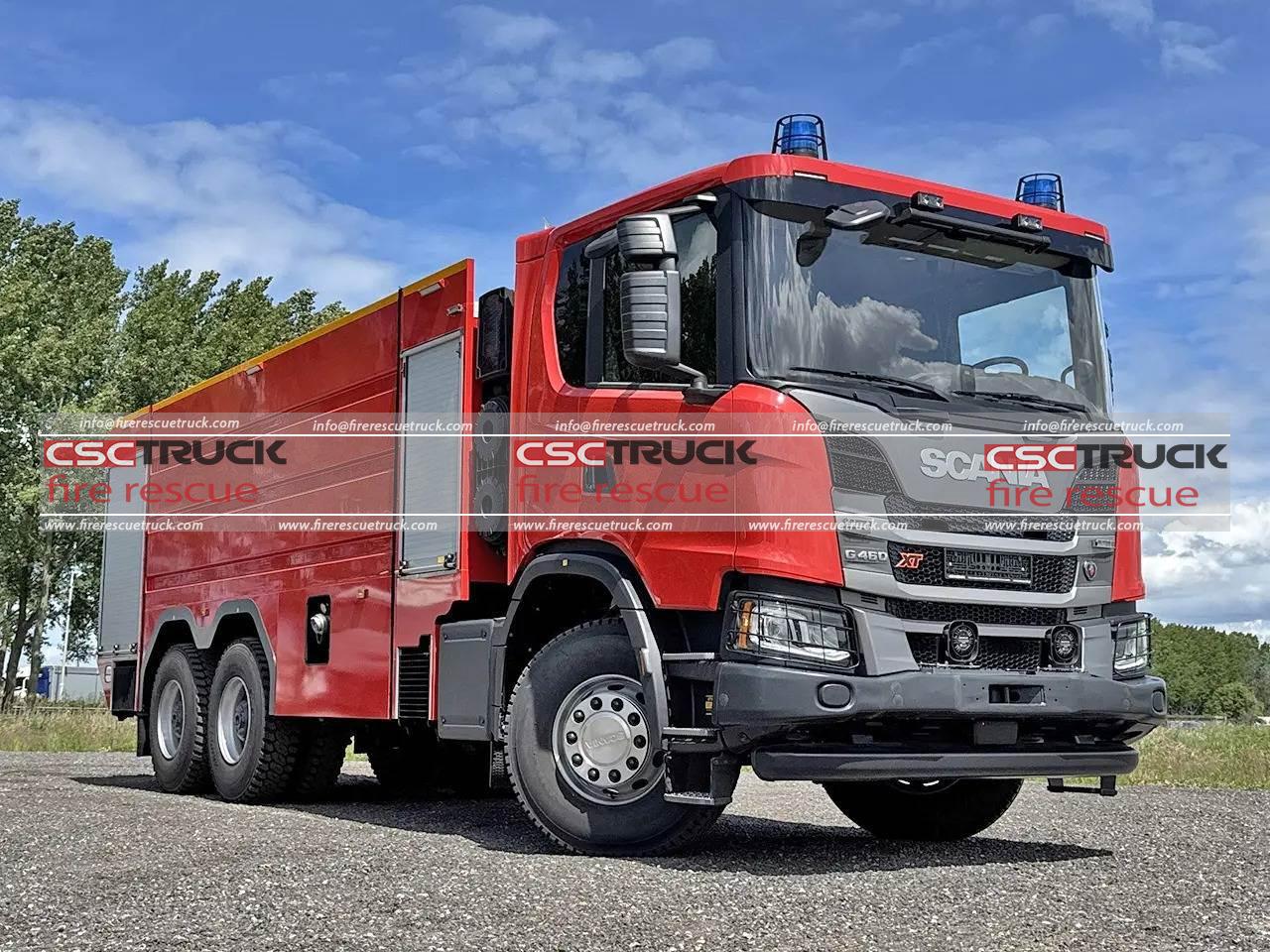 SCANIA 15000L Water Foam Tanker Fire Truck (2)