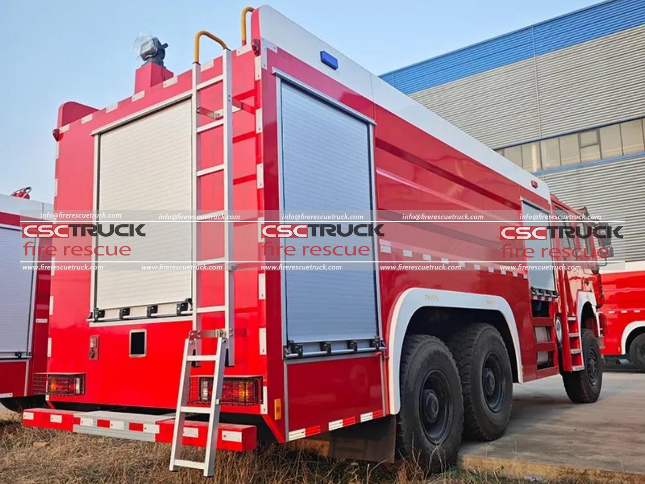 SHACMAN F3000 6x6 16000L Water Tanker Fire Truck (6)