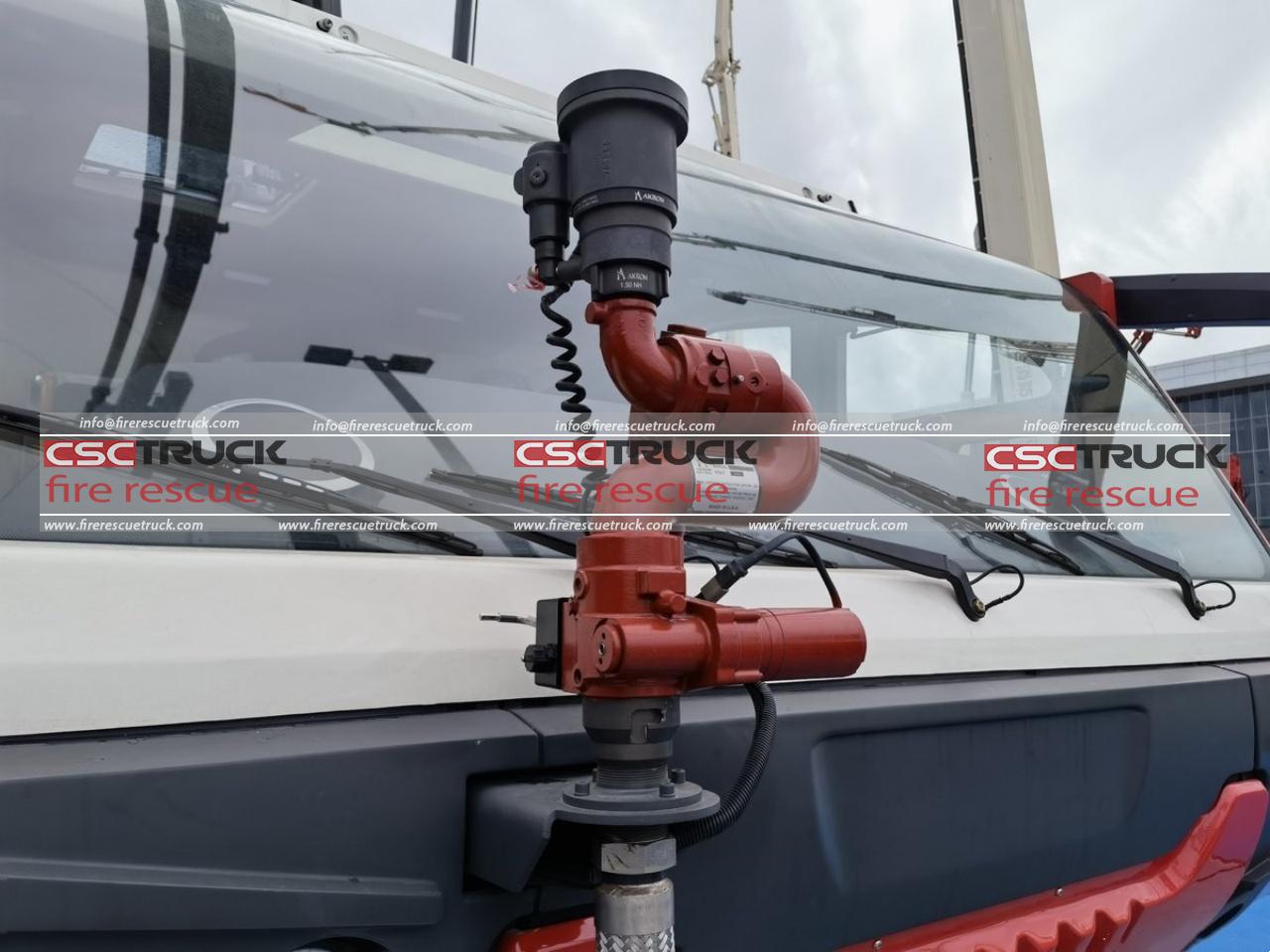 6x6 Electric Airport Fire Truck — Powerful and Luxurious! (4)