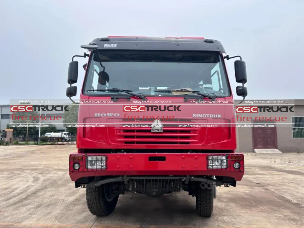 HOWO 6x6 15000L Fire Truck Water Tank (2)
