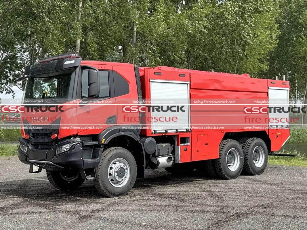 IVECO 6x6 13000L Water Foam Fire Vehicle