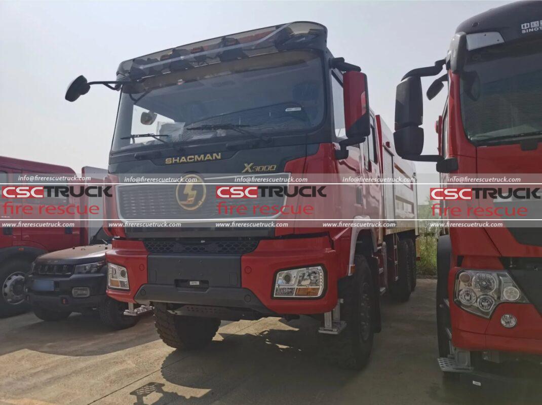 SHACMAN X3000 6x6 10000L Pumper Fire Apparatus (3)