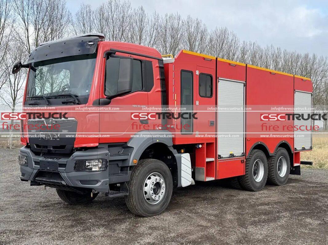 MAN 8000L Water Foam Dry Powder Fire Truck