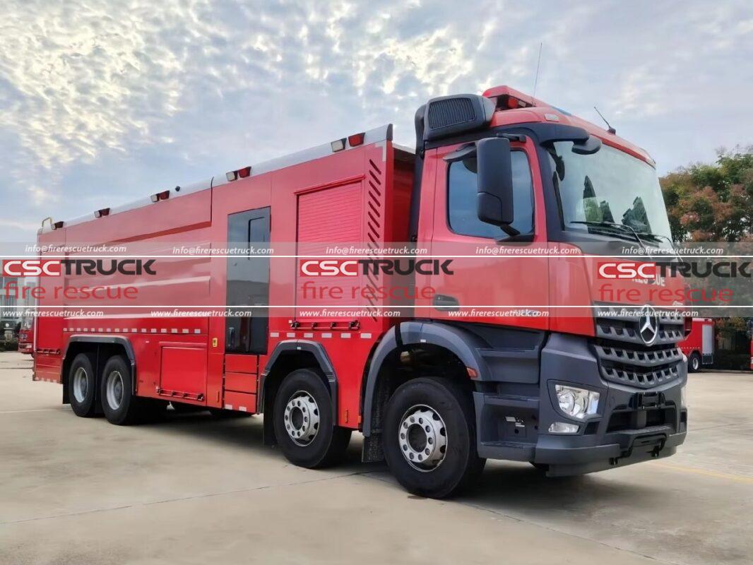 Mercedes Benz 21 CBM Water Bowser Fire Tender